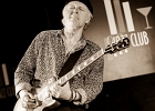 IMG 6375  Fred Chapellier (guitare, chant), Charlie Fabert (guitare, chant), Pascal Bako Mikaelian (harmonica), Christophe Garreau (basse), Guillaume Destarac (batterie) : 2015, BLUES, BLUES ROCK, CONCERT, FRED CHAPELLIER, JAZZ CLUB LIONEL HAMPTON