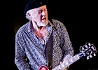 IMG 6407  Fred Chapellier (guitare, chant), Charlie Fabert (guitare, chant), Pascal Bako Mikaelian (harmonica), Christophe Garreau (basse), Guillaume Destarac (batterie) : 2015, BLUES, BLUES ROCK, CONCERT, FRED CHAPELLIER, JAZZ CLUB LIONEL HAMPTON