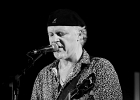 IMG 6419  Fred Chapellier (guitare, chant), Charlie Fabert (guitare, chant), Pascal Bako Mikaelian (harmonica), Christophe Garreau (basse), Guillaume Destarac (batterie) : 2015, BLUES, BLUES ROCK, CONCERT, FRED CHAPELLIER, JAZZ CLUB LIONEL HAMPTON