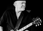 IMG 6426  Fred Chapellier (guitare, chant), Charlie Fabert (guitare, chant), Pascal Bako Mikaelian (harmonica), Christophe Garreau (basse), Guillaume Destarac (batterie) : 2015, BLUES, BLUES ROCK, CONCERT, FRED CHAPELLIER, JAZZ CLUB LIONEL HAMPTON
