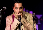 IMG 6731  Chris James (guitare,chant),  Patrick Rynn (basse) , Aki Kumar (harmonica, chant), , Ken Saydak  (claviers, chant),  Melvia &#34;chick&#34; Rogers (chant),   Willie Hayes (batterie) : 2015, BLUES, CHICAGO BLUES FESTIVAL, CONCERT, JAZZ CLUB LIONEL HAMPTON