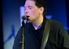 IMG 6766  Chris James (guitare,chant),  Patrick Rynn (basse) , Aki Kumar (harmonica, chant), , Ken Saydak  (claviers, chant),  Melvia &#34;chick&#34; Rogers (chant),   Willie Hayes (batterie) : 2015, BLUES, CHICAGO BLUES FESTIVAL, CONCERT, JAZZ CLUB LIONEL HAMPTON