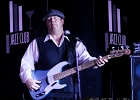IMG 6778  Chris James (guitare,chant),  Patrick Rynn (basse) , Aki Kumar (harmonica, chant), , Ken Saydak  (claviers, chant),  Melvia &#34;chick&#34; Rogers (chant),   Willie Hayes (batterie) : 2015, BLUES, CHICAGO BLUES FESTIVAL, CONCERT, JAZZ CLUB LIONEL HAMPTON