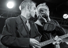 IMG 7747  Red (chant, harmonica), Jacker (guitare), Toma (basse), Guillermo (batterie), Ben (claviers) : 2015, BLUES ROCK, CONCERT, LUX, NEW MORNING, ROCK, SHAGGY DOGS, SPACE COWBOY BLUES