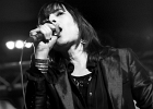 IMG 7674  Lux : Sylvain Laforge (guitare),  Angela Randall (chant), Julien Boisseau (basse),  ? (batterie) : 2015, BLUES ROCK, CONCERT, LUX, NEW MORNING, ROCK, SHAGGY DOGS, SPACE COWBOY BLUES