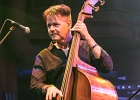 IMG 7898  Véronica Sbergia (chant, yukulele, washboard, harmonica), Max de Bernadi (guitare), Vetro Arredo (contrebasse) : 2016, BILLY BOB'S, BLUES, CONCERT, GOSPEL, MISS NICKKY, SOFIE REED, SOUL, VERONICA SBERGIA AND THE RED WINE SERENADERS