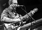 IMG 7910  Véronica Sbergia (chant, yukulele, washboard, harmonica), Max de Bernadi (guitare), Vetro Arredo (contrebasse) : 2016, BILLY BOB'S, BLUES, CONCERT, GOSPEL, MISS NICKKY, SOFIE REED, SOUL, VERONICA SBERGIA AND THE RED WINE SERENADERS