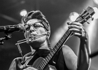 IMG 7920  Véronica Sbergia (chant, yukulele, washboard, harmonica), Max de Bernadi (guitare), Vetro Arredo (contrebasse) : 2016, BILLY BOB'S, BLUES, CONCERT, GOSPEL, MISS NICKKY, SOFIE REED, SOUL, VERONICA SBERGIA AND THE RED WINE SERENADERS