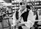 IMG 8292  Tony Marlow (chant, guitare),   Gilles Tournon (basse) , Stéphane Mouflier (batterie) : 2016, CONCERT, JOSEPH GIBERT, KPTAIN KID, ROCK, ROCKABILLY, TONY MARLOW
