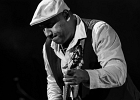 IMG 9127  Ronnie Baker Brooks (chant, guitare), Daryl Coutts  (claviers),  Maurice Jones (batterie), Aron Seder (basse) : 2016, BLUES, BLUES ROCK, CONCERT, TREMBLAY EN FRANCE
