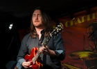 IMG 0584  Jessie Lee Houllier (chant, guitare),  Alexis &#34;Mr Al&#34; Didier, Laurent Cokelaere (basse), Julien Audigier (batterie), Gilles Erhart (claviers) : 2016, BLUES, BLUES ROCK, CHAPELLE DES LOMBARDS, CONCERT, JESSY LEE AND THE ALCHEMISTS, PARIS
