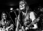 IMG 0615  Jessie Lee Houllier (chant, guitare),  Alexis &#34;Mr Al&#34; Didier, Laurent Cokelaere (basse), Julien Audigier (batterie), Gilles Erhart (claviers) : 2016, BLUES, BLUES ROCK, CHAPELLE DES LOMBARDS, CONCERT, JESSY LEE AND THE ALCHEMISTS, PARIS