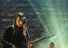 IMG 0722  Trixie Whitley (chant, guitare, claviers),  ?? (choeurs, guitare), YY (batterie, basse) : 2016, BLUES, CAFE DE LA DANSE, CONCERT, POP, ROCK, TRIXIE WHITLEY