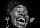 IMG 1398  Bruce James (claviers, chant), Bella Black (chant) : 2016, BLUES, CONCERT, GOSPEL, JAMES AND BLACK, LA CHAPELLE DES LOMBARDS, SOUL