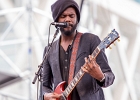 IMG 1684  Gary Clark Jr (guitare, chant), Eric Zapata (guitare), Johnny Radelat (batterie), Johnny Bradley (basse) : 2016, BLUES, CONCERT, GARY CLARK JR, LA DEFENSE
