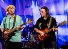 IMG 1759  Neal Black (chant, guitare),  Larry Garner (chant, guitare),   Kris Jefferson (basse),  Dave Bowler (batterie),  Mike Lattrell (claviers) : 2016, BLUES, BLUES ROCK, CONCERT, GAELLE BUSWEL, LARRY GARNER, MICHAAL BENJELLOUN, NEAL BLACK, NEW MORNING