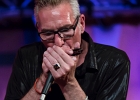 IMG 1783  Neal Black (chant, guitare),  Larry Garner (chant, guitare),   Kris Jefferson (basse),  Dave Bowler (batterie),  Mike Lattrell (claviers), Pascal Bako Mikaelian (harmonica) : 2016, BLUES, BLUES ROCK, CONCERT, GAELLE BUSWEL, LARRY GARNER, MICHAAL BENJELLOUN, NEAL BLACK, NEW MORNING