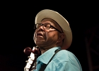 IMG 1792  Neal Black (chant, guitare),  Larry Garner (chant, guitare),   Kris Jefferson (basse),  Dave Bowler (batterie),  Mike Lattrell (claviers) : 2016, BLUES, BLUES ROCK, CONCERT, GAELLE BUSWEL, LARRY GARNER, MICHAAL BENJELLOUN, NEAL BLACK, NEW MORNING
