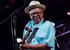 IMG 1797  Neal Black (chant, guitare),  Larry Garner (chant, guitare),   Kris Jefferson (basse),  Dave Bowler (batterie),  Mike Lattrell (claviers) : 2016, BLUES, BLUES ROCK, CONCERT, GAELLE BUSWEL, LARRY GARNER, MICHAAL BENJELLOUN, NEAL BLACK, NEW MORNING
