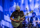 IMG 1882  Joe Louis Walker (chant, guitare),  Lenny Bradford (basse), Byron Cage (batterie), Travis Reed (claviers) : 2016, BLUES, CONCERT, JOE LOUIS WALKER, NEW MORNING