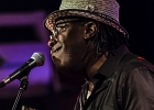 IMG 1911  Joe Louis Walker (chant, guitare),  Lenny Bradford (basse), Byron Cage (batterie), Travis Reed (claviers) : 2016, BLUES, CONCERT, JOE LOUIS WALKER, NEW MORNING