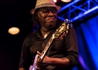 IMG 1924  Joe Louis Walker (chant, guitare),  Lenny Bradford (basse), Byron Cage (batterie), Travis Reed (claviers) : 2016, BLUES, CONCERT, JOE LOUIS WALKER, NEW MORNING