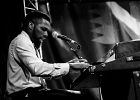 IMG 1977  Joe Louis Walker (chant, guitare),  Lenny Bradford (basse), Byron Cage (batterie), Travis Reed (claviers) : 2016, BLUES, CONCERT, JOE LOUIS WALKER, NEW MORNING