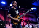 IMG 1988  Joe Louis Walker (chant, guitare),  Lenny Bradford (basse), Byron Cage (batterie), Travis Reed (claviers)   et en invité Amar Sundy (guitare) : 2016, BLUES, CONCERT, JOE LOUIS WALKER, NEW MORNING