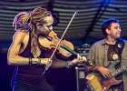 IMG 2347  Otis Taylor (guitare, chant), Anne Haris (violon), Larry Thompson (batterie), Todd Edmunds (basse) : 2016, BLUES, CONCERT, OTIS TAYLOR, SAINT BREVIN