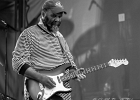 IMG 2352  Otis Taylor (guitare, chant), Anne Haris (violon), Larry Thompson (batterie), Todd Edmunds (basse) : 2016, BLUES, CONCERT, OTIS TAYLOR, SAINT BREVIN