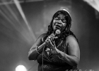 IMG 2689  Miss Nickki  (chant), Florian Royo (Guitare), Pierre Cherbero (Claviers), Julien Dubois (Basse), Fabrice Bessouat (Batterie) : 2016, BLUES SUR LA PLAGE, CONCERT, MS NICCKI AND THE MEMPHIS SOUL CONNECTION, PORNICHET, RYTHM AND BLUES, SOUL