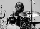 IMG 2855  Carlos Johnson (chant, guitare), Giles Corey (guitare), Ariyo (claviers), Marvin Little (basse),  Andrew Blaze Thomas (batterie) : 2016, CONCERT, CROISIERE BLUES, EUROPEAN BLUES CRUISE