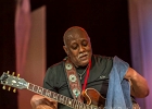 IMG 2878  Carlos Johnson (chant, guitare), Giles Corey (guitare), Ariyo (claviers), Marvin Little (basse),  Andrew Blaze Thomas (batterie) : 2016, CONCERT, CROISIERE BLUES, EUROPEAN BLUES CRUISE
