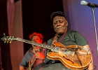 IMG 2879  Carlos Johnson (chant, guitare), Giles Corey (guitare), Ariyo (claviers), Marvin Little (basse),  Andrew Blaze Thomas (batterie) : 2016, CONCERT, CROISIERE BLUES, EUROPEAN BLUES CRUISE