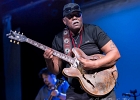 IMG 2888  Carlos Johnson (chant, guitare), Giles Corey (guitare), Ariyo (claviers), Marvin Little (basse),  Andrew Blaze Thomas (batterie) : 2016, CONCERT, CROISIERE BLUES, EUROPEAN BLUES CRUISE