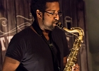 IMG 3507  Steve Tallis (chant, guitare),  Inconnu (sax) : 2016, BEA, CONCERT, FRANCK RAPIDO, MICHEL REMOND, MYRI, MYRIAM, SERGE, STEVE TALLIS, TENNESSEE PARIS3