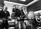 IMG 3593  Chrsitian Nielsen (chant, guitare), Norbert Miguel (guitare), Cattherien Lambert (batterie)  &#38; quelques ami(es) de passage : 2016, BLUES, BLUES ROCK, CHRIS NIELSEN, CONCERT, PARI5