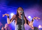 IMG 3661  Jessyka Aké (chant), Laurent Galichon (guitare), Serge Auzier (claviers), Denis Bourdie (basse), Niko Sarran (batterie) : 2016, BLUES, BLUES ROCK, CONCERT, FESTIVAL BLUES AUTOMNE EN RABELAISIE, RED BEANS AND PEPPER SAUCE
