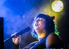 IMG 3735  Sarah McCoy (chant, piano),  Alyssa Potter (glockenspiel, guitare ...). : 2016, BLUES, BLUES ROCK, CONCERT, FESTIVAL BLUES AUTOMNE EN RABELAISIE, SARAH MCCOY