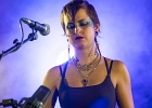 IMG 3740  Sarah McCoy (chant, piano),  Alyssa Potter (glockenspiel, guitare ...). : 2016, BLUES, BLUES ROCK, CONCERT, FESTIVAL BLUES AUTOMNE EN RABELAISIE, SARAH MCCOY