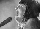 IMG 3752  Sarah McCoy (chant, piano),  Alyssa Potter (glockenspiel, guitare ...). : 2016, BLUES, BLUES ROCK, CONCERT, FESTIVAL BLUES AUTOMNE EN RABELAISIE, SARAH MCCOY