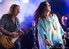 IMG 3820  Sari Schorr (chant), Innes Sibun (guitare), Kevin Jefferies (basse) , Anders Olinder (claviers),  Kevin O&#39;Rourke (batterie) : 2016, BLUES, BLUES ROCK, CONCERT, FESTIVAL BLUES AUTOMNE EN RABELAISIE, SARI SCHORR