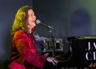IMG 4281  Linda Gail Lewis (vocal, piano),  Didier Marty (saxophone ténor, guitare), Didier Quéron (saxophone baryton), Alexis Mazzoleni (guitare), Jacky Chalard (basse),  Jean-Jacques Cirillo (batterie). : 2016, CONCERT, JAZZ CLUB LIONEL HAMPTON, LINDA GAIL LEWIS, ROCK