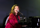 IMG 4287  Linda Gail Lewis (vocal, piano),  Didier Marty (saxophone ténor, guitare), Didier Quéron (saxophone baryton), Alexis Mazzoleni (guitare), Jacky Chalard (basse),  Jean-Jacques Cirillo (batterie). : 2016, CONCERT, JAZZ CLUB LIONEL HAMPTON, LINDA GAIL LEWIS, ROCK