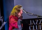 IMG 4350  Linda Gail Lewis (vocal, piano),  Didier Marty (saxophone ténor, guitare), Didier Quéron (saxophone baryton), Alexis Mazzoleni (guitare), Jacky Chalard (basse),  Jean-Jacques Cirillo (batterie) : 2016, CONCERT, JAZZ CLUB LIONEL HAMPTON, LINDA GAIL LEWIS, ROCK