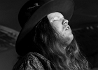 IMG 4415  Marcus King (guitar, chant), Jack Ryan (batterie), Stephen Campbell (basse),  Matt Jennings (claviers), Dean Mitchell  (saxophone), Justin Johnson (trompette) : 2016, BLUES ROCK, CONCERT, MARCUS KING, SOUTHERN ROCk, SUNSET