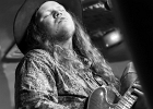 IMG 4439  Marcus King (guitar, chant), Jack Ryan (batterie), Stephen Campbell (basse),  Matt Jennings (claviers), Dean Mitchell  (saxophone), Justin Johnson (trompette) : 2016, BLUES ROCK, CONCERT, MARCUS KING, SOUTHERN ROCk, SUNSET