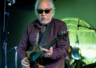 IMG 4456  Bob Stroger (basse, chant), Bob Margolin (guitare, chant), Bob Corritore (harmonica), Simon Boyer (batterie), Sherry Margolin (piano), Chief Udoh Essiet (percussions) : 2016, BLUES, BOB CORRITORE, BOB MARGOLIN, BOB STROGER, CONCERT, JAZZ CLUB LIONEL HAMPTON, SIMON BOYER