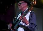 IMG 4477  Bob Stroger (basse, chant), Bob Margolin (guitare, chant), Bob Corritore (harmonica), Simon Boyer (batterie), Sherry Margolin (piano), Chief Udoh Essiet (percussions) : 2016, BLUES, BOB CORRITORE, BOB MARGOLIN, BOB STROGER, CONCERT, JAZZ CLUB LIONEL HAMPTON, SIMON BOYER