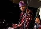 IMG 4494  Bob Stroger (basse, chant), Bob Margolin (guitare, chant), Bob Corritore (harmonica), Simon Boyer (batterie), Sherry Margolin (piano), Chief Udoh Essiet (percussions) : 2016, BLUES, BOB CORRITORE, BOB MARGOLIN, BOB STROGER, CONCERT, JAZZ CLUB LIONEL HAMPTON, SIMON BOYER